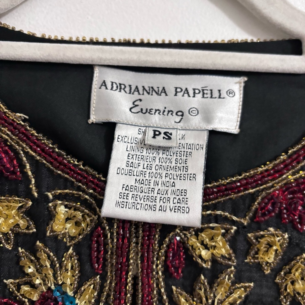 Adrianna Papell Evening black & gold fully sequined embroidered jacket - Picture 6 of 8